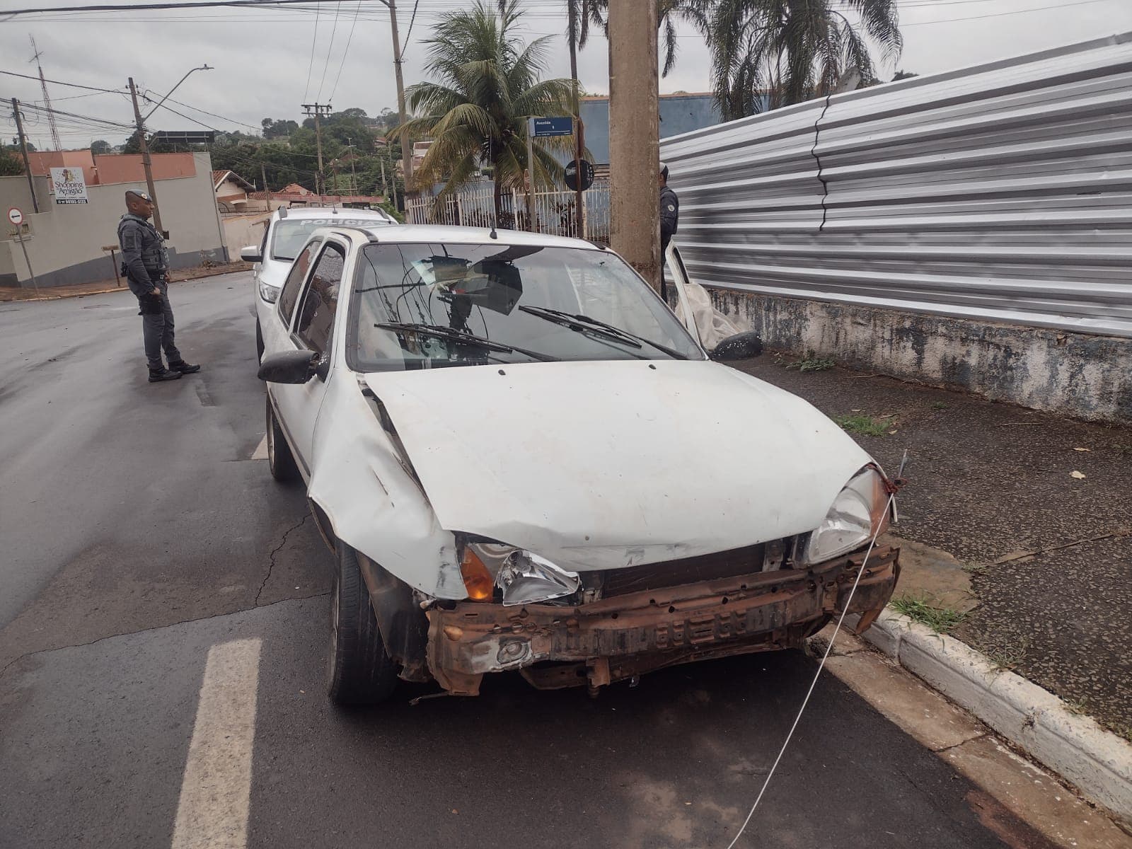 Condutor fica ferido em acidente de trânsito na área central