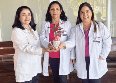 Tânia Mara Serapião, Zilda Reducino Alves e Leane Carvalho Ribeiro