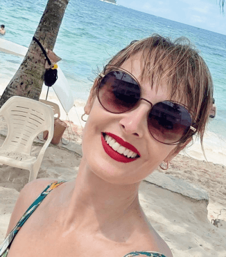 Liziene Batista Vernilo ganha os parabéns