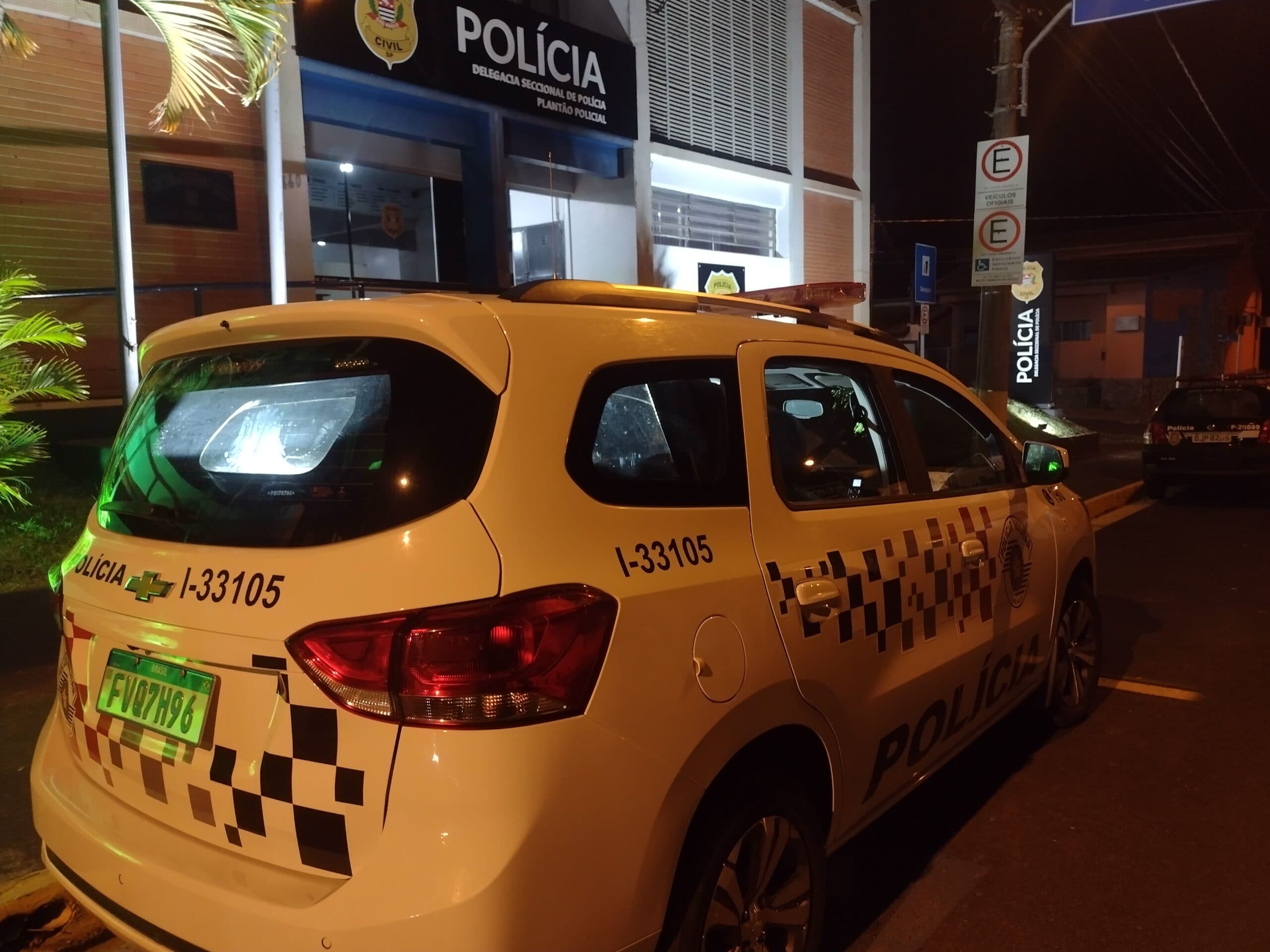 Flagrante de tentativa de furto em estabelecimento comercial