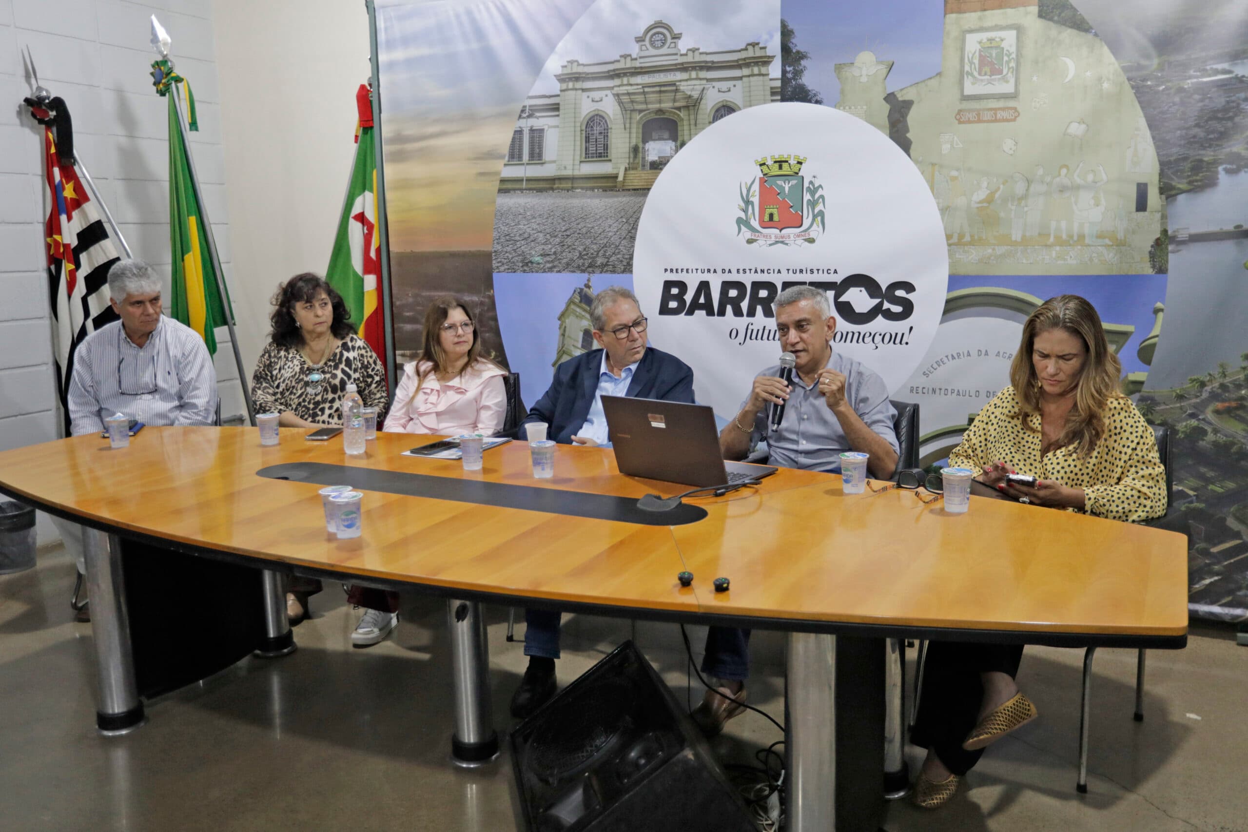 Projeto Condomínio Animal é apresentado pela Prefeitura de Barretos