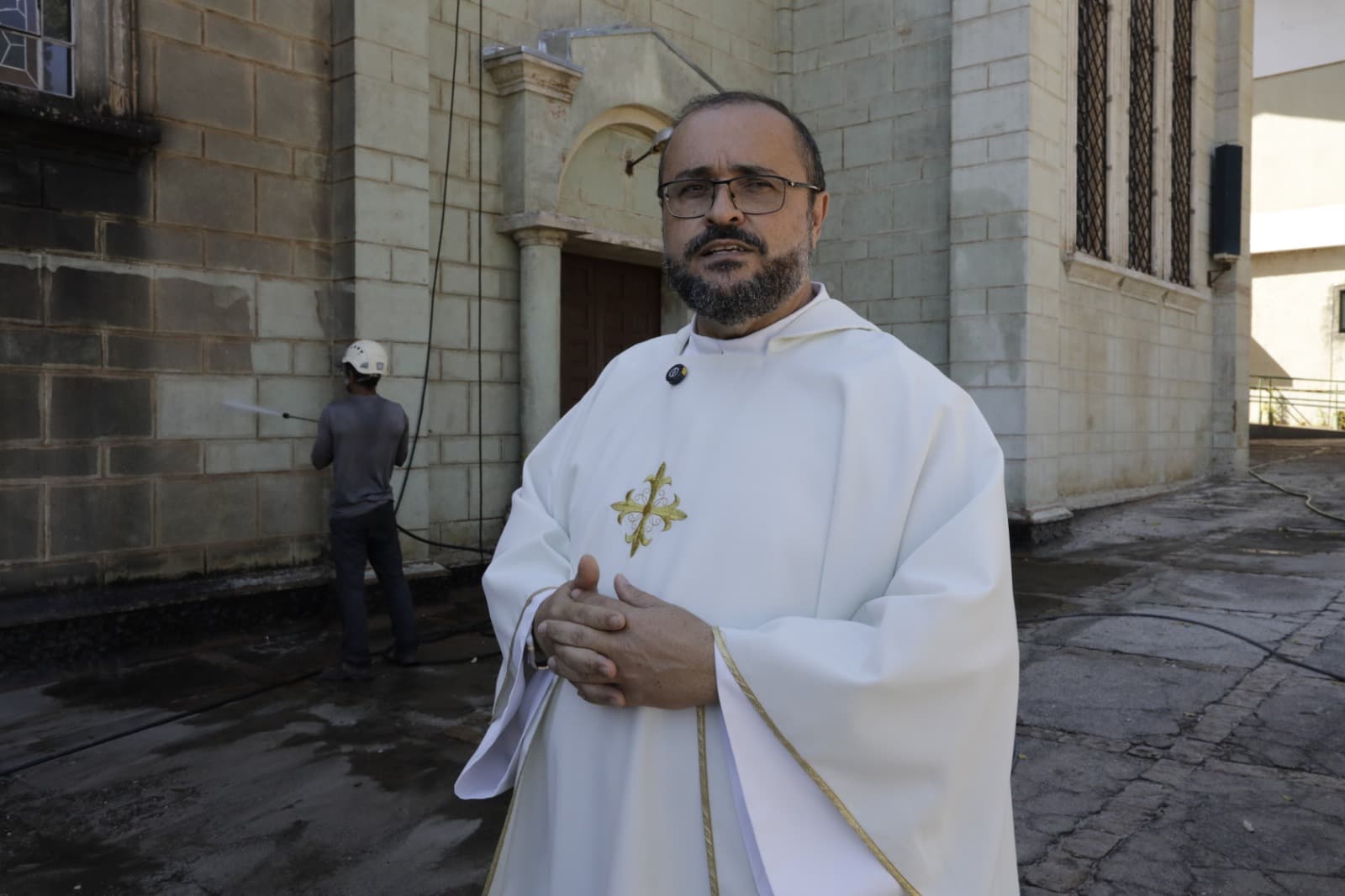 Santuário do Rosário passa por limpeza externa