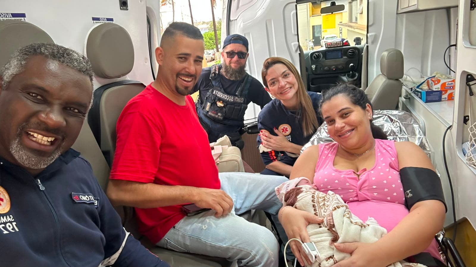 SAMU realiza parto domiciliar em Barretos