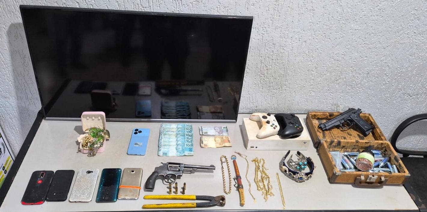 Polícia Militar detém autores e recupera objetos furtados em Guaíra