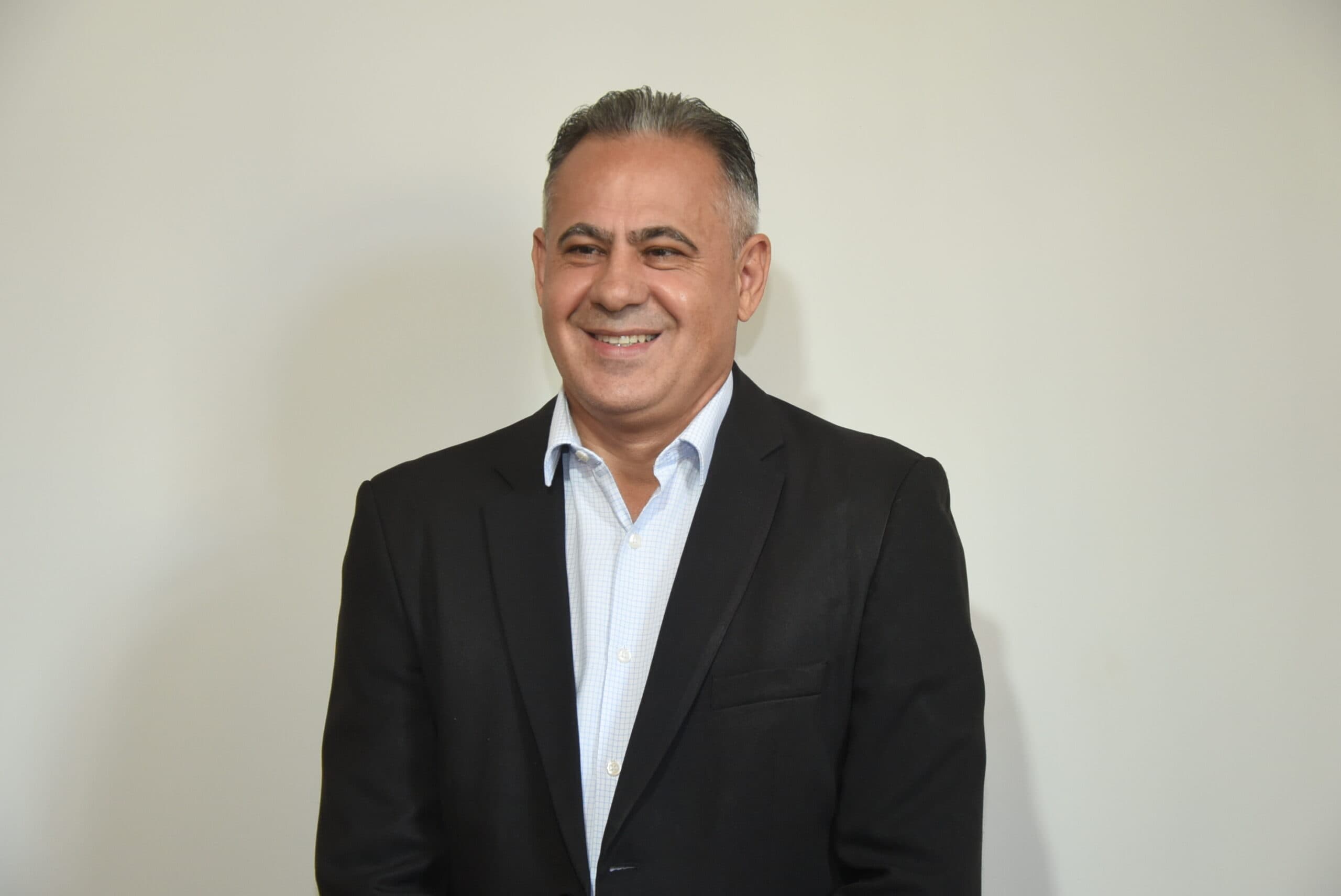 TJ suspende decisão sobre afastamento de secretário