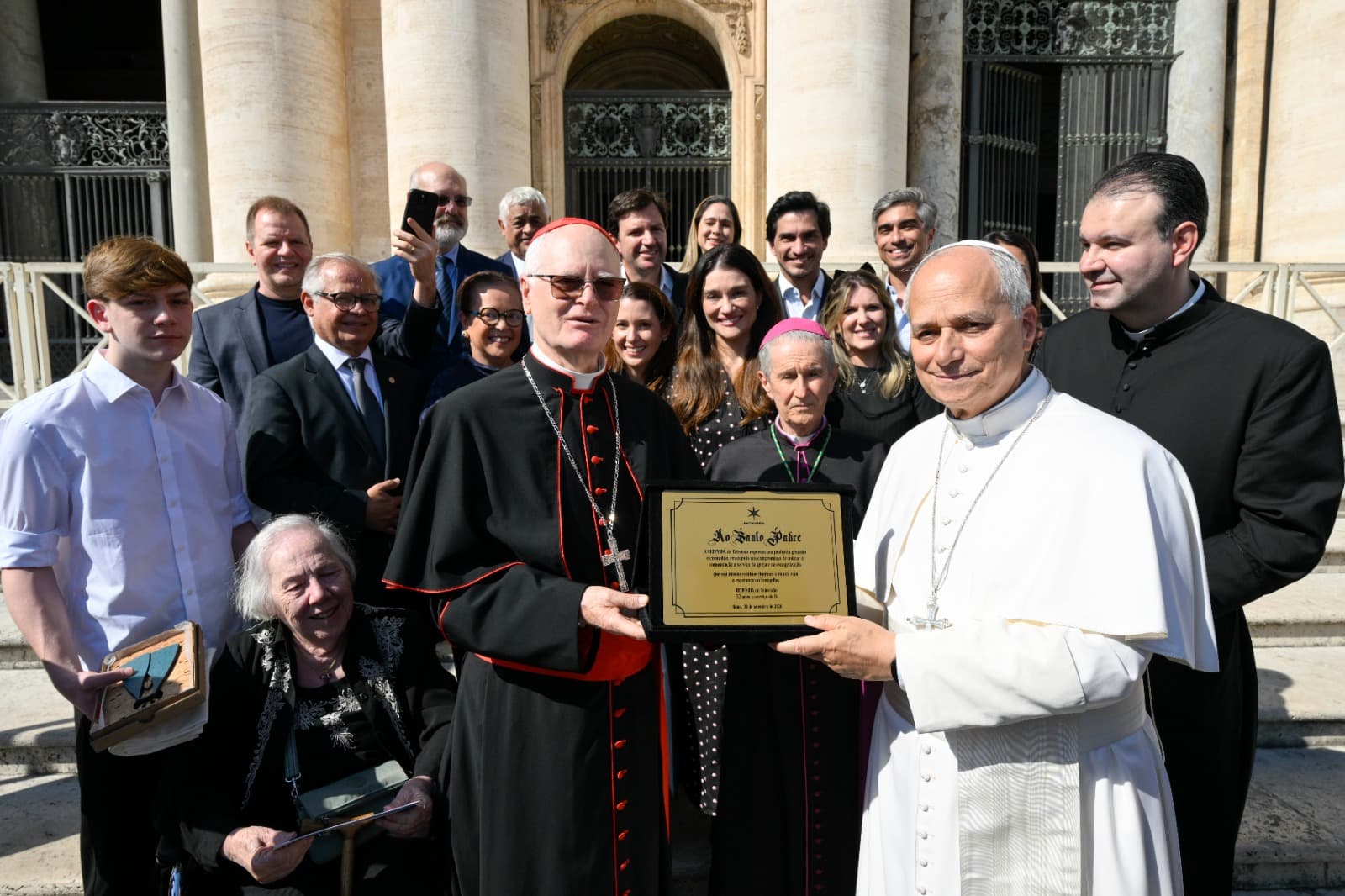 Papa Leão XIV recebe integrantes do INBRAC e Rede Vida