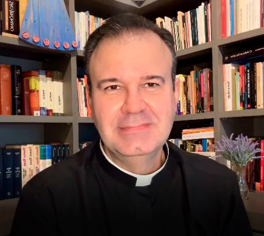 Padre Márcio Tadeu destaca Valores ao citar Monteiro Filho