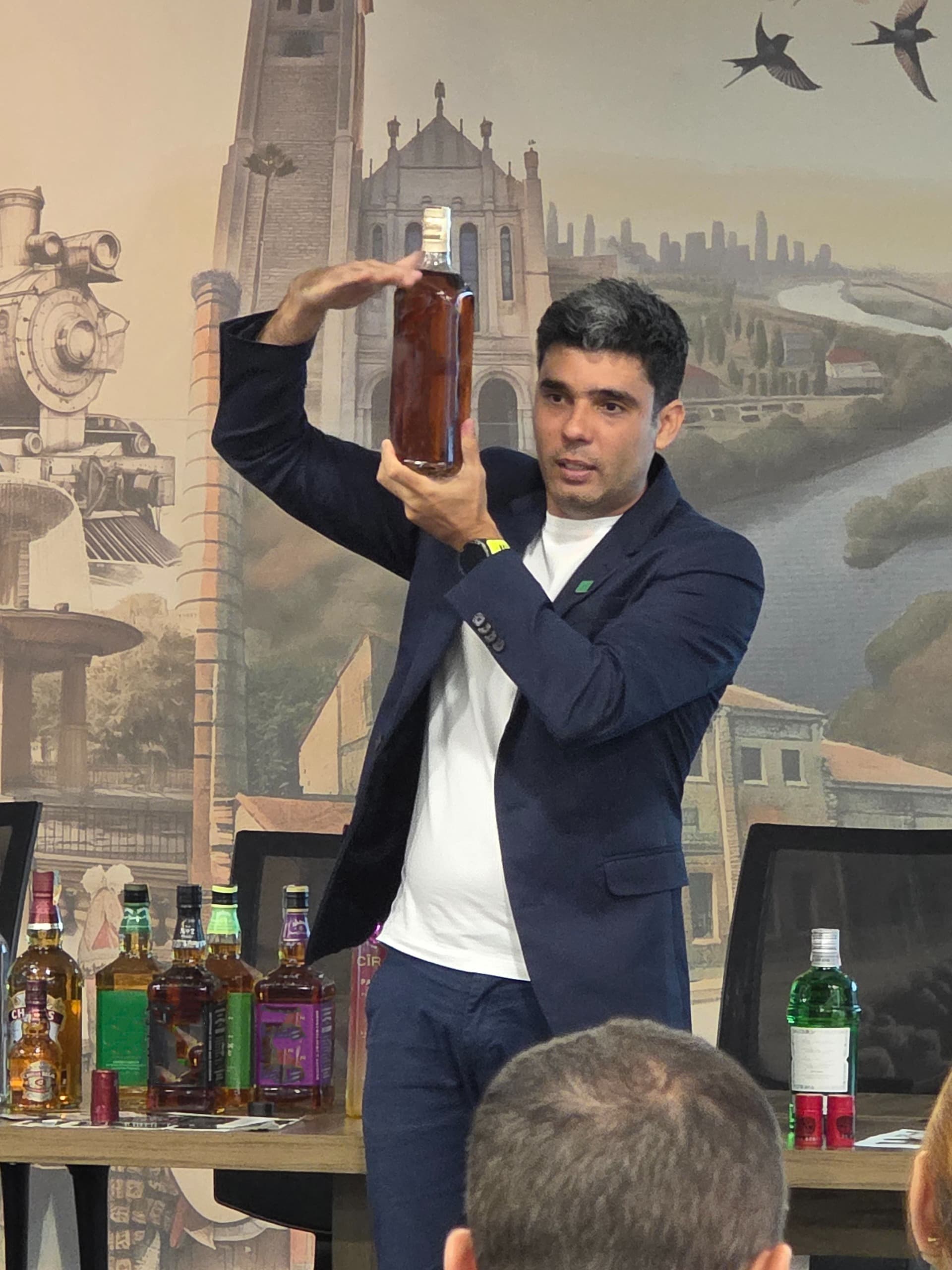Procon participa de treinamento sobre combate ao mercado ilegal de bebidas