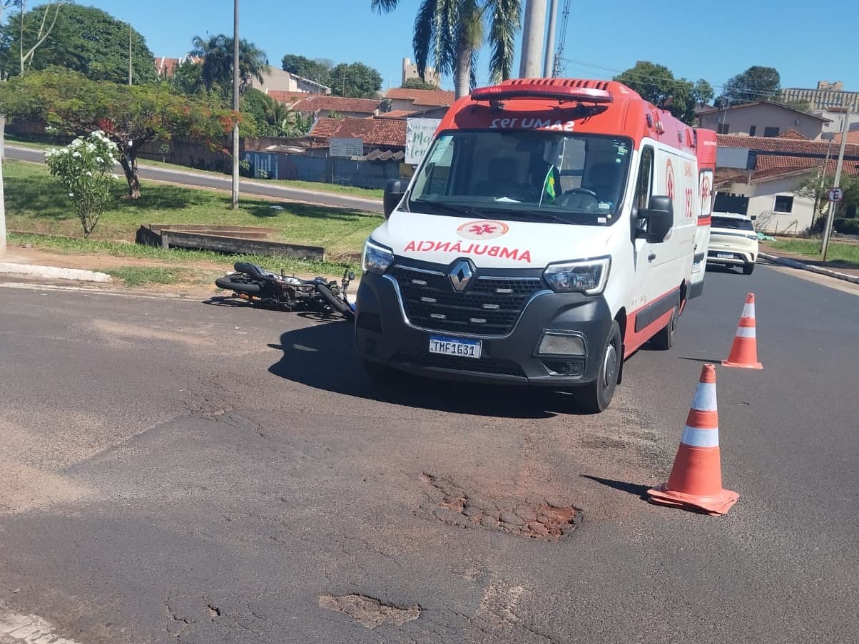 SAMU atende dois acidentes envolvendo motociclistas